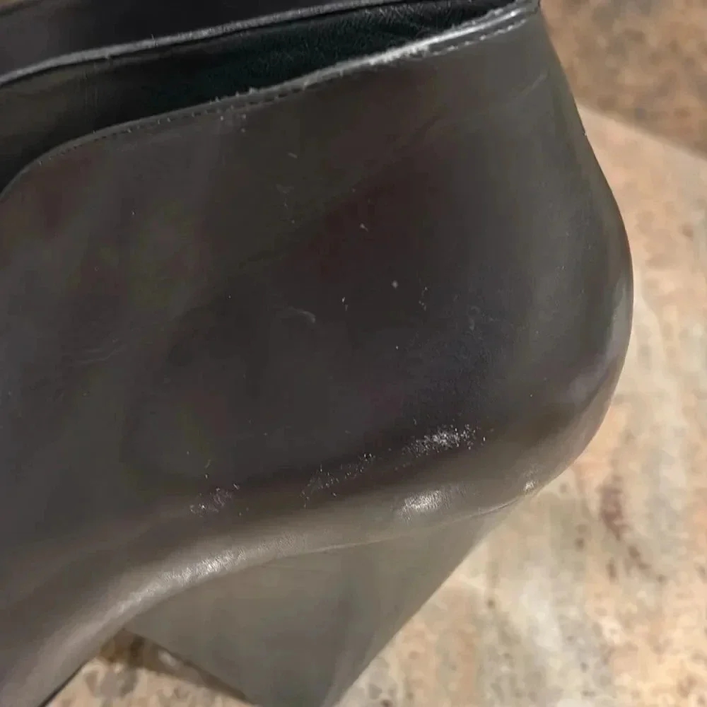 Paige Hemmis black boot
